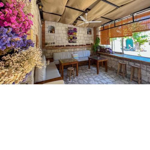 Alayaz Hotel
