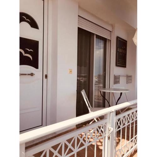 ALBATROS SUITE STEGNA BEACH