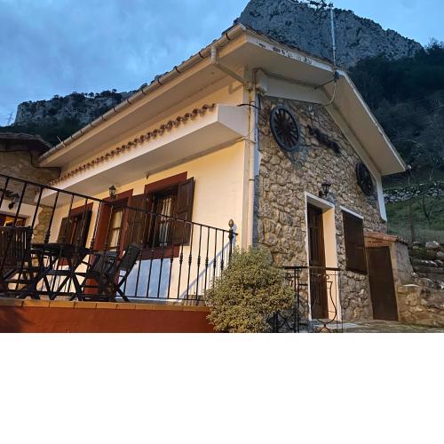 Albergue La HERMIDA
