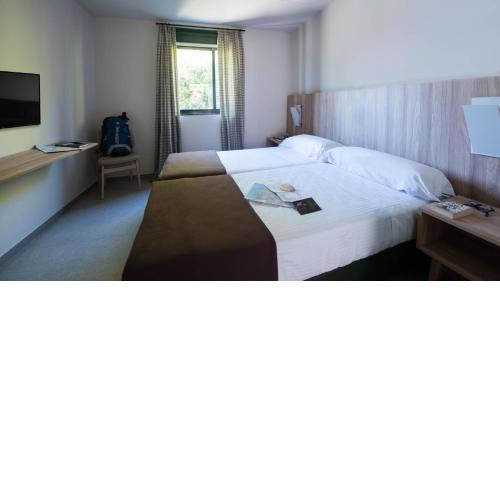 Albergue Monte Do Gozo
