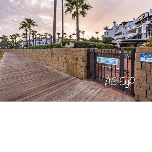 Alcazaba Beach Apartment