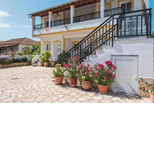 Aleka Apartment 6