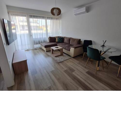 Alexandra Apartman