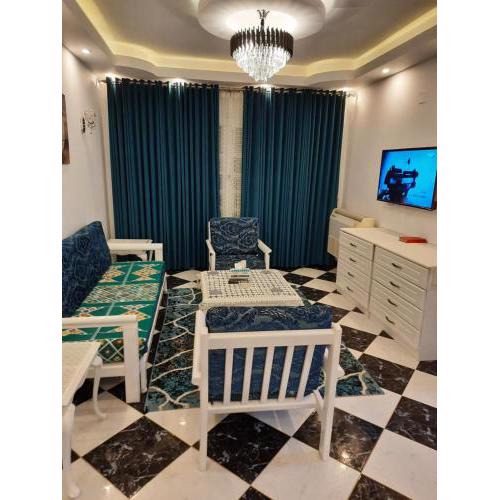 Alex,s house