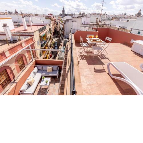 Alfalfa City Center Sky View by Valcambre