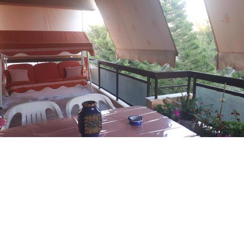 Alianthos Beach Apartment