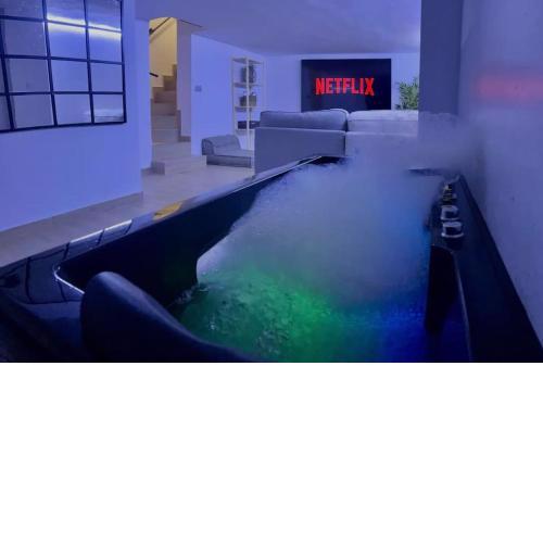 Alicantecity Jacuzzinema