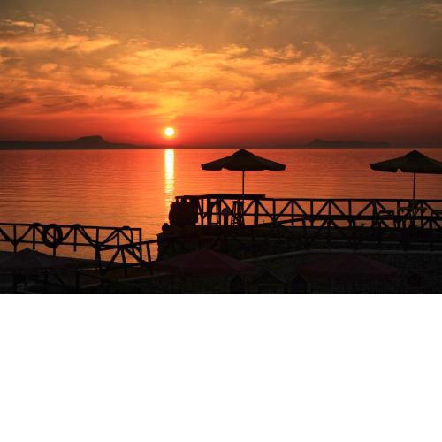 Alkionis Beach Hotel Apartments