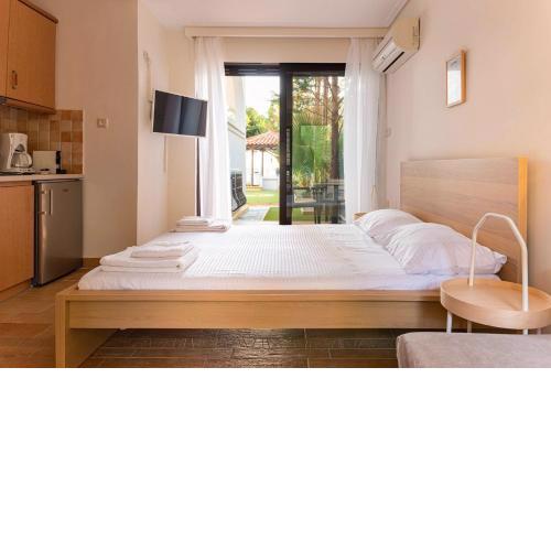 Alkis Guest House