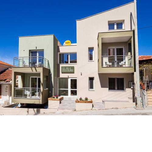 Alla Strada - Micro Suites Hotel