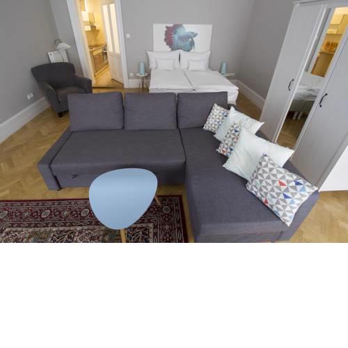 Allure Central Apartment