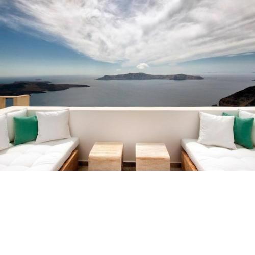 Allure Suites