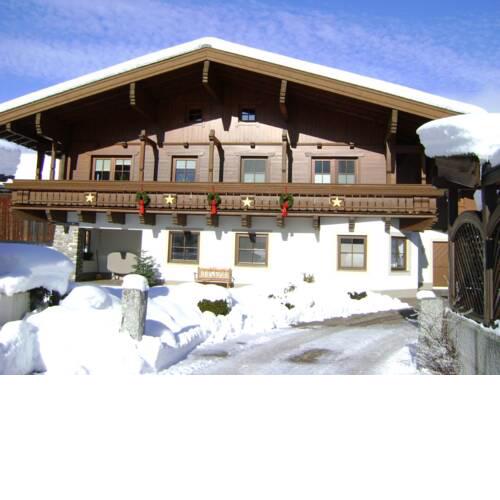 Alluring Holiday Home in Hollersbach im Pinzgau near Skiing