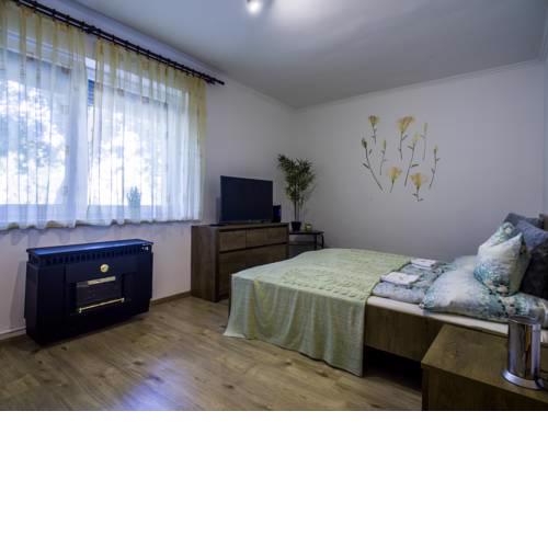 Alma Apartman