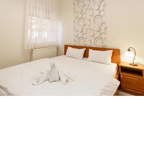 Almafa Apartmanház