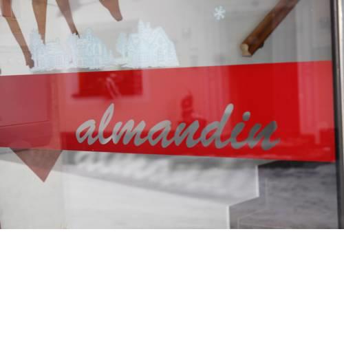 Almandin Apartments