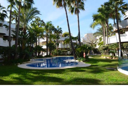 Aloha Fuente 2 bed iwalking distance to amenities