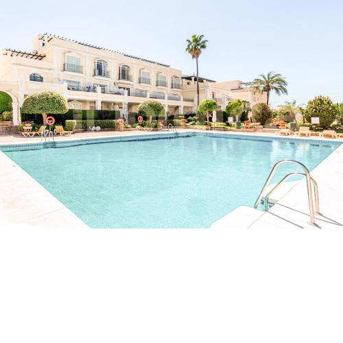 Aloha Gardens Heated Indoor Pool Garden apartment