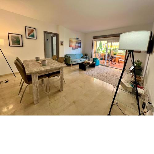 Aloha House with bbq near the beach in Estepona