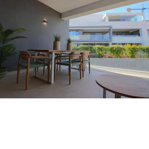 Alojamiento de 4 habitaciones en Vanian Gardens