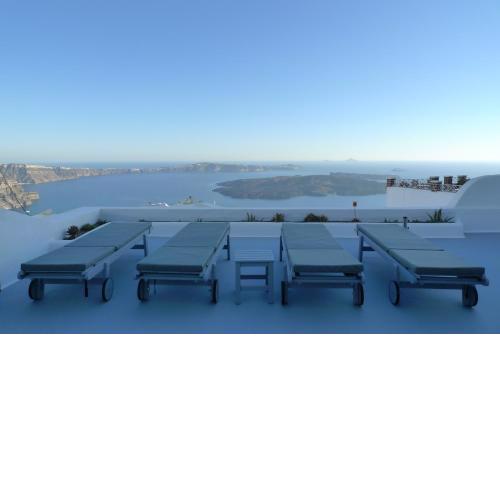 Altana Cliffside Villas