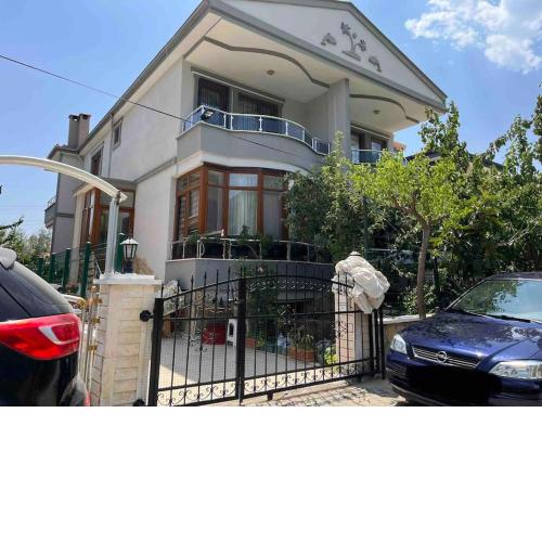 Altınoluk'ta Bahçe Katı 1+1 Daire