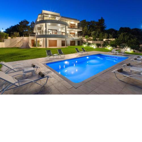 Amaltheia Villa