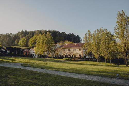 Amalurra Ecohotel & Retreat Center