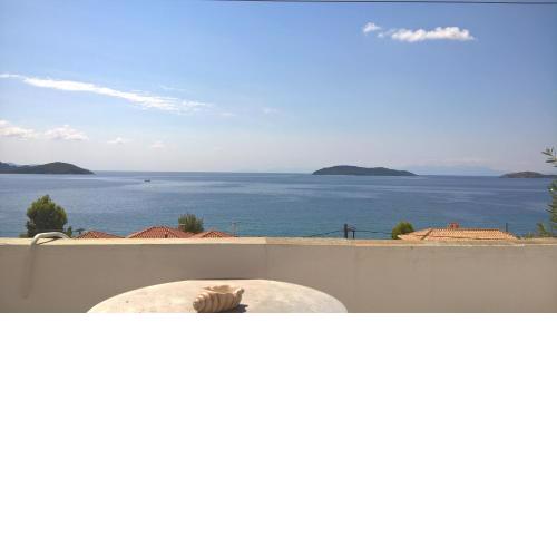 Amaranthos Skiathos View