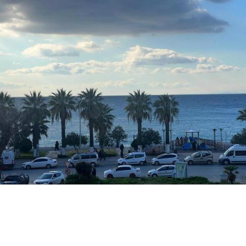 Amazing 3 Bedroom Apartment in City Center