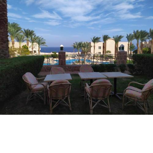 Amazing 3 bedrooms panoramic sea view first line sunset pearl Sahl hashesh