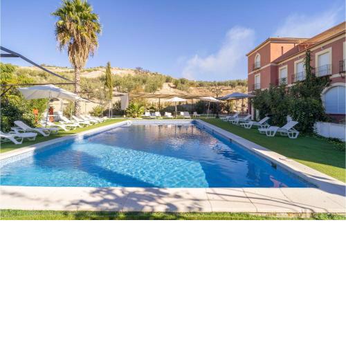 Amazing apartment in Baena with Outdoor swimming pool, WiFi and 1 Bedrooms