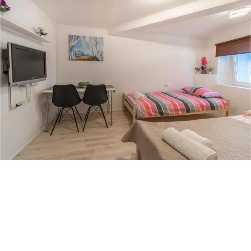 Amazing apartment in Izola w/ 1 Bedrooms