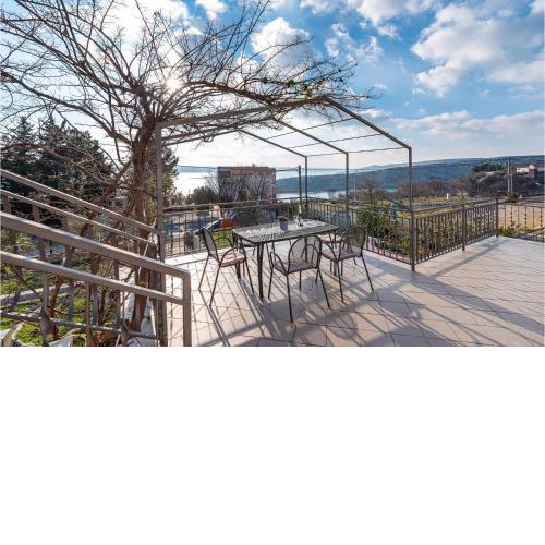 Amazing apartment in Jasenice with 3 Bedrooms