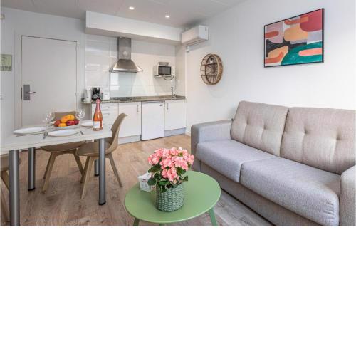 Amazing apartment in Lloret de Mar with 1 Bedrooms and WiFi