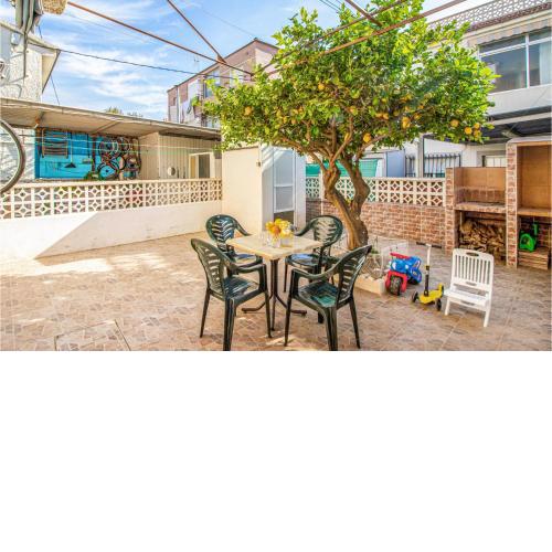 Amazing apartment in Los Alcázares with 2 Bedrooms and WiFi