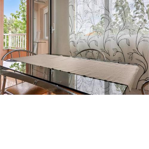 Amazing Apartment In Los Alczares With Outdoor Swimming Pool, Wifi And 3 Bedrooms