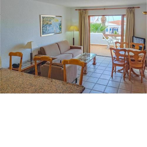 Amazing Apartment In Los Cristianos With Wifi, Outdoor Swimming Pool And Swimming Pool