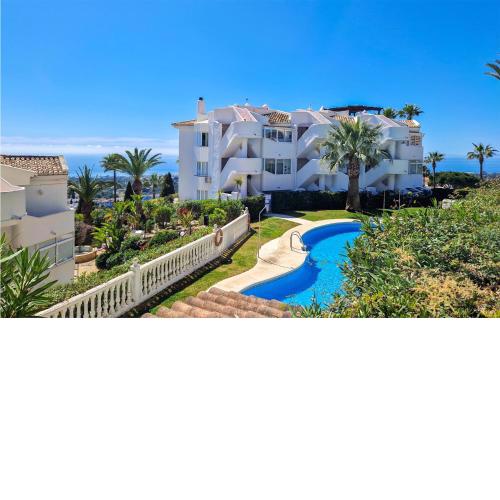 Amazing Apartment In Mijas With Wifi, Outdoor Swimming Pool And Swimming Pool