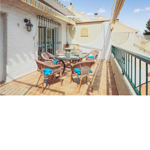 Amazing Apartment In Puerto De Mazarrn With Wifi, Swimming Pool And 3 Bedrooms