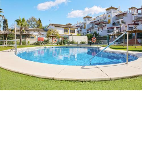 Amazing apartment in Sanlcar de Barrameda with Outdoor swimming pool, WiFi and 2 Bedrooms