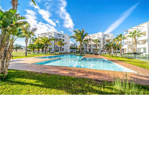 Amazing Apartment In Torre Pacheco With Outdoor Swimming Pool, Swimming Pool And 2 Bedrooms