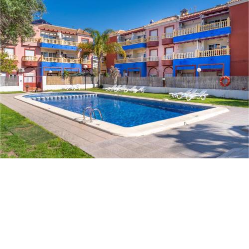 Amazing apartment in Torrevieja with Outdoor swimming pool, WiFi and 2 Bedrooms