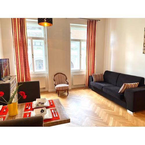 Amazing Apartment Zborovska