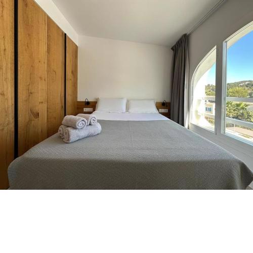 Amazing apt on the beach with terrace 03