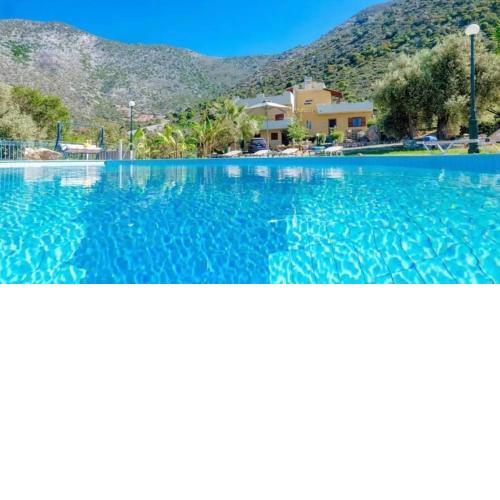 Amazing country house with pool - near beach