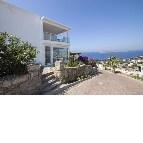 Amazing Duplex House with Sea View in Bodrum