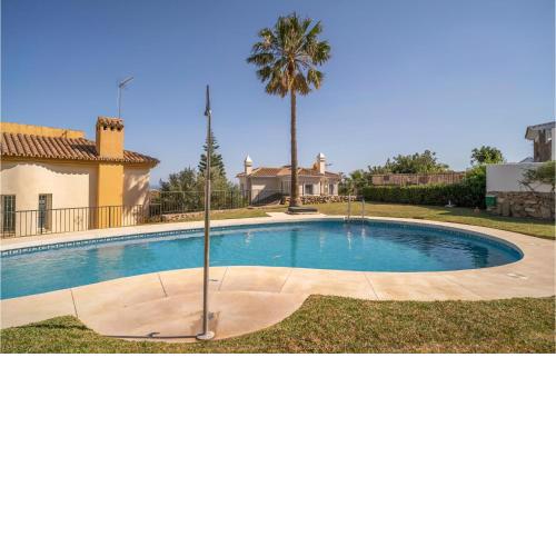 Amazing Home In Benalmdena Pueblo With Outdoor Swimming Pool, Wifi And 3 Bedrooms