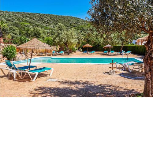 Amazing home in Estepa with Outdoor swimming pool, WiFi and 2 Bedrooms