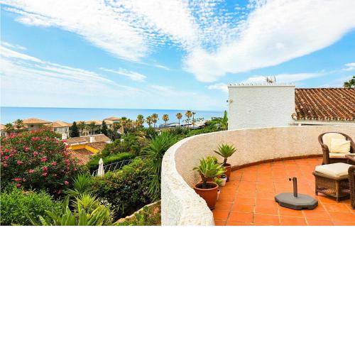 Amazing Home In Estepona With Wifi And 2 Bedrooms